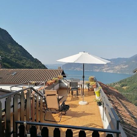 Casa Vacanze 'La Piazza' Villa Zone Екстериор снимка