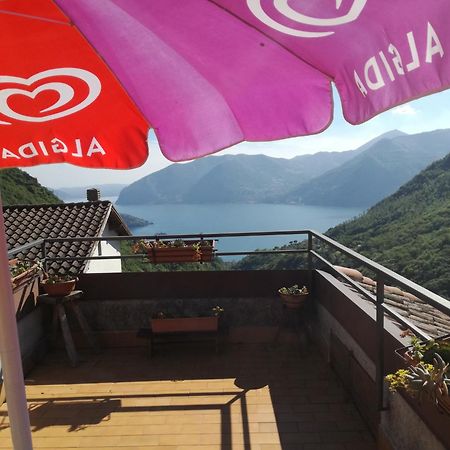 Casa Vacanze 'La Piazza' Villa Zone Екстериор снимка