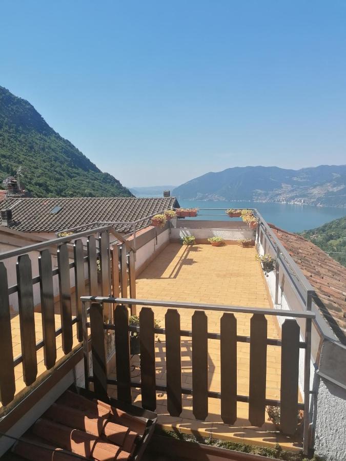 Casa Vacanze 'La Piazza' Villa Zone Екстериор снимка