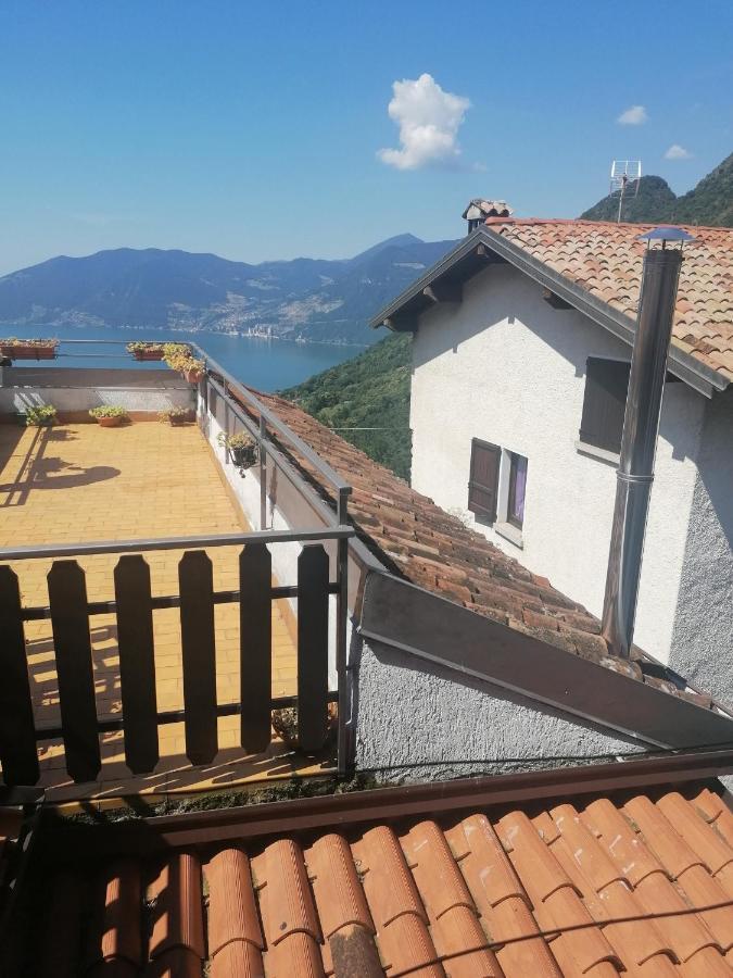 Casa Vacanze 'La Piazza' Villa Zone Екстериор снимка
