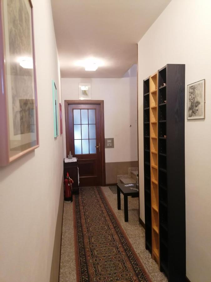 Casa Vacanze 'La Piazza' Villa Zone Екстериор снимка