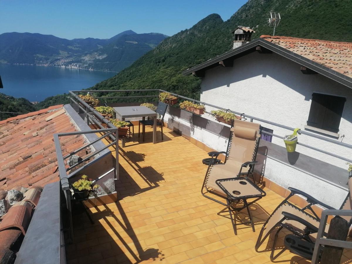 Casa Vacanze 'La Piazza' Villa Zone Екстериор снимка