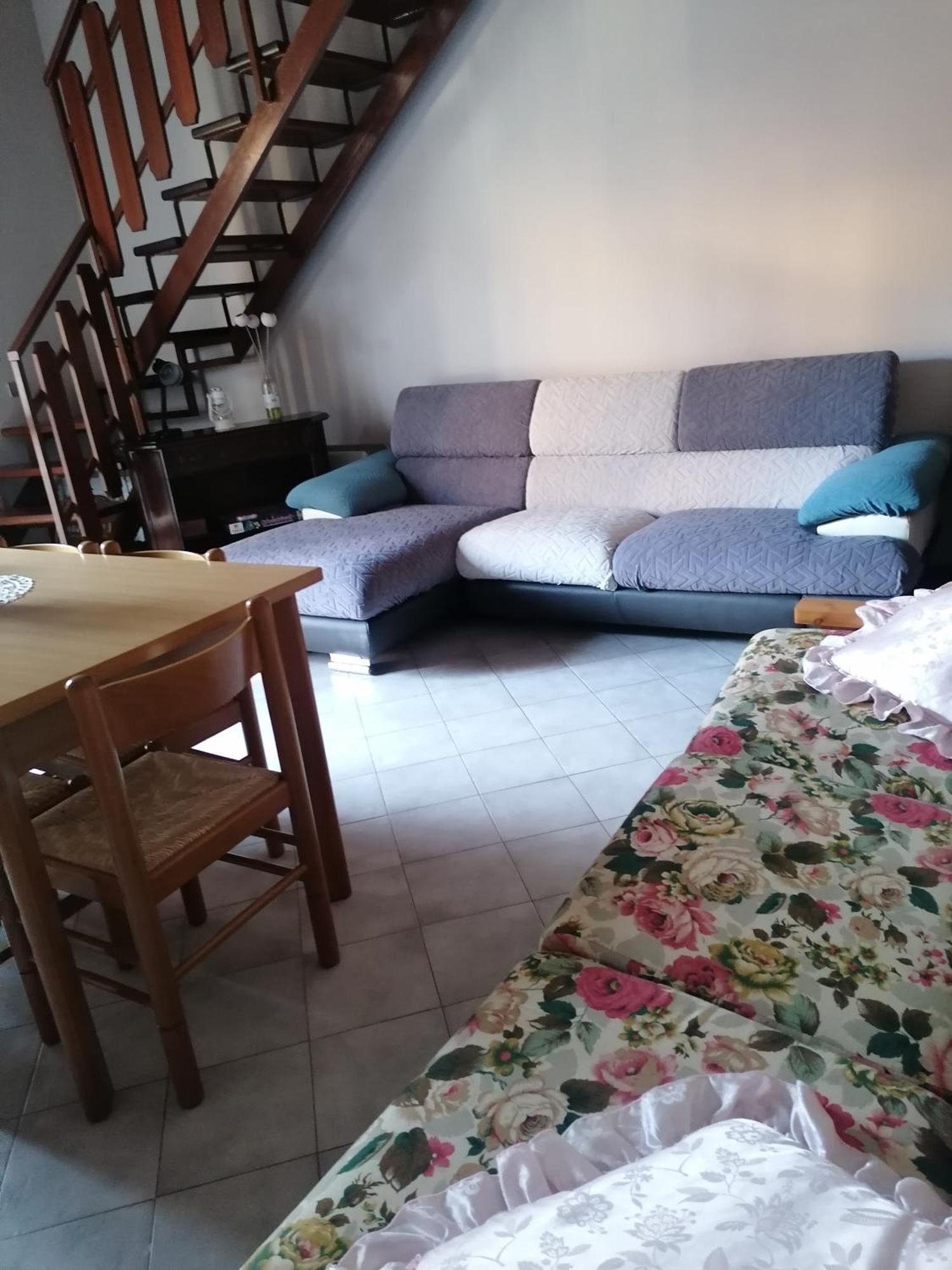 Casa Vacanze 'La Piazza' Villa Zone Екстериор снимка